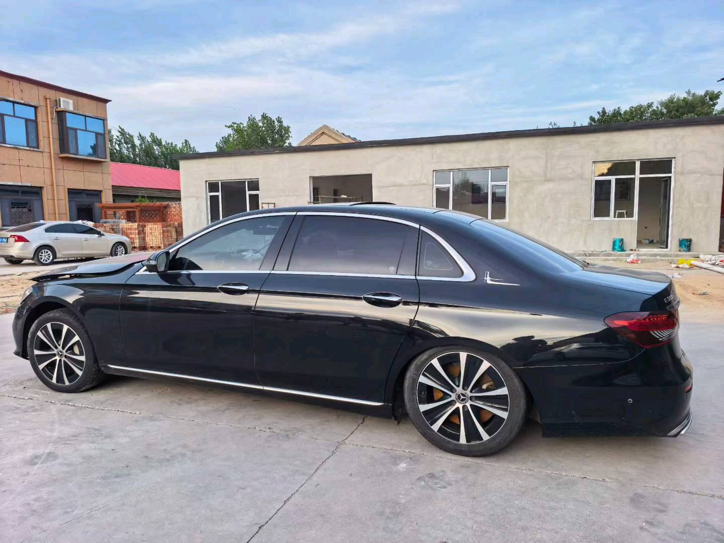 山东22年奔驰E5