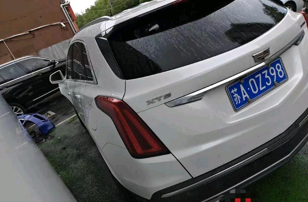 南京市21年凯迪拉克XT56