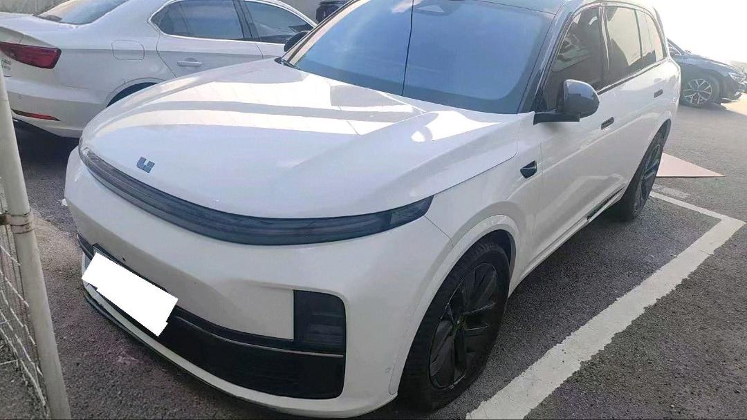 吉林24年理想L7事故车