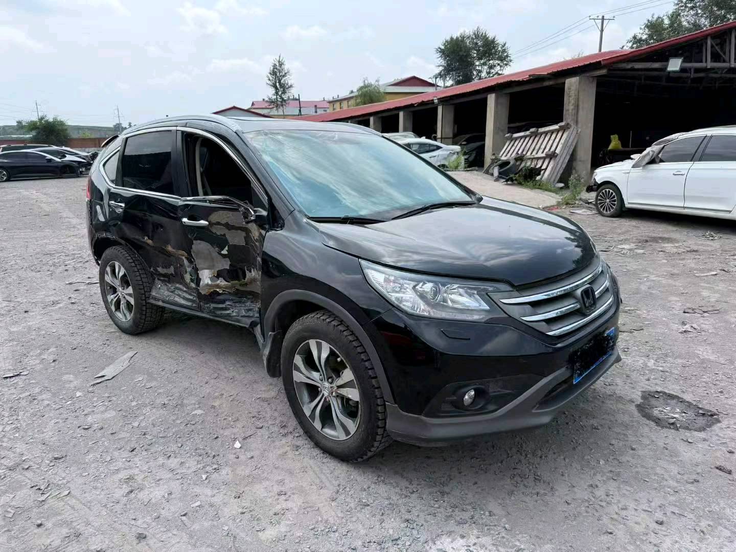 哈尔滨市13年本田CRV4