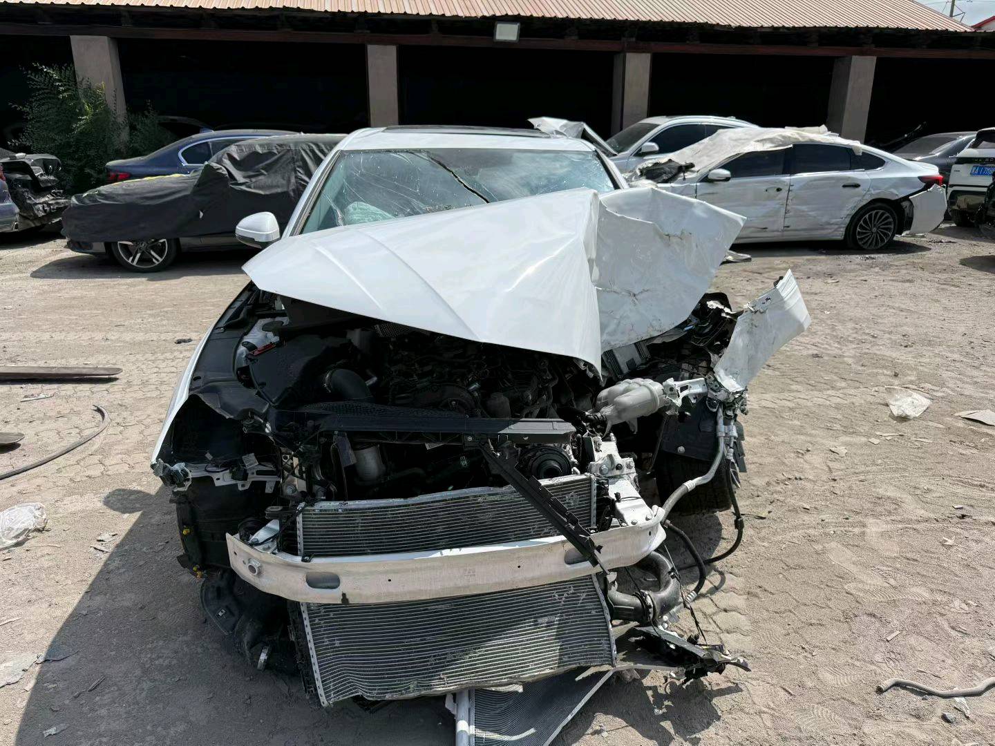 黑龙江24年奥迪A4L事故车