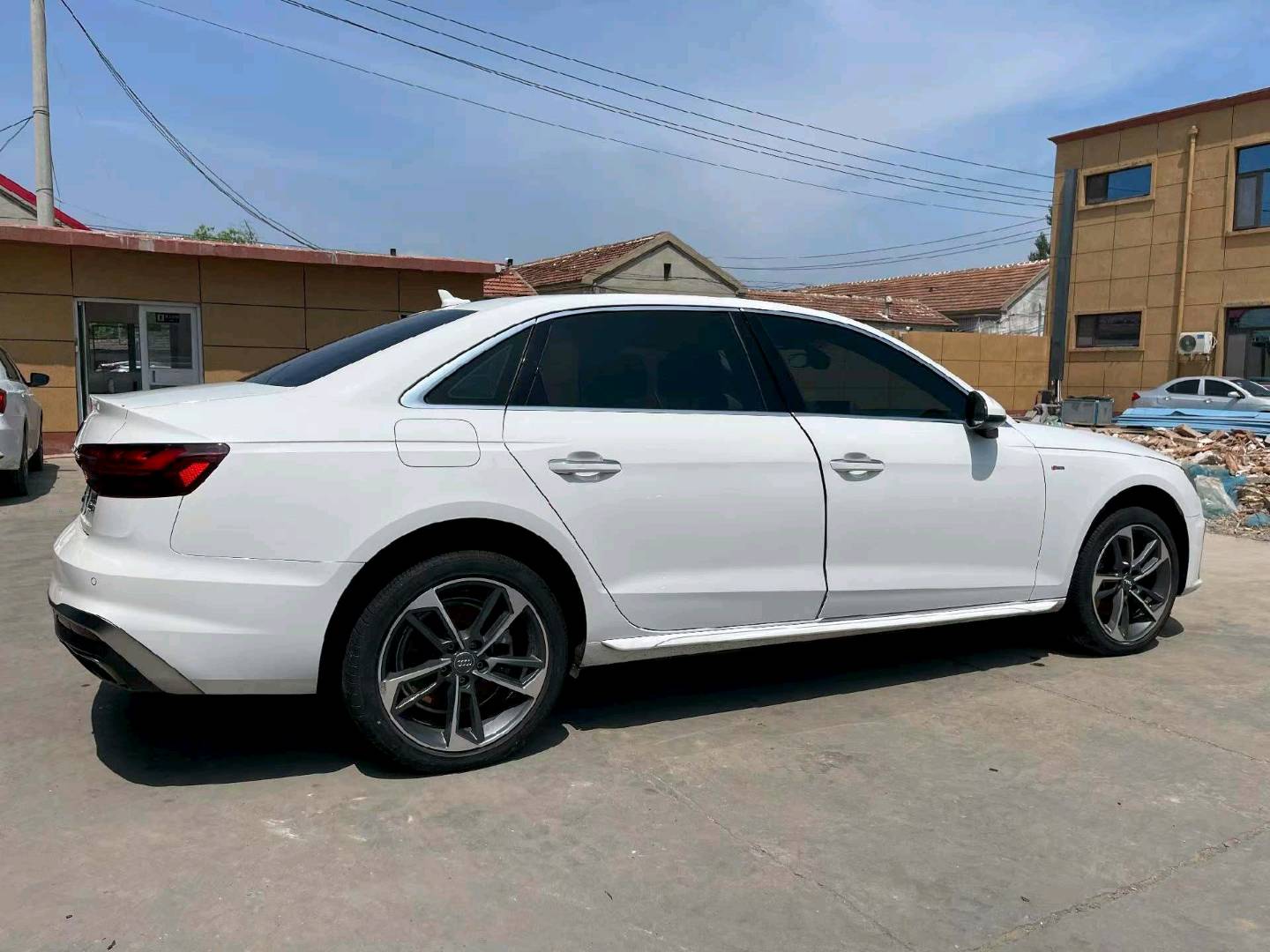 山东21年奥迪A4L3
