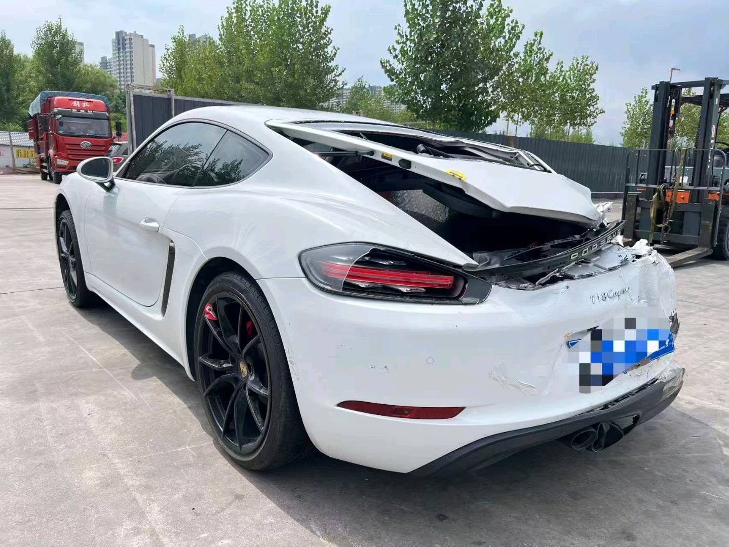 广东22年保时捷7183