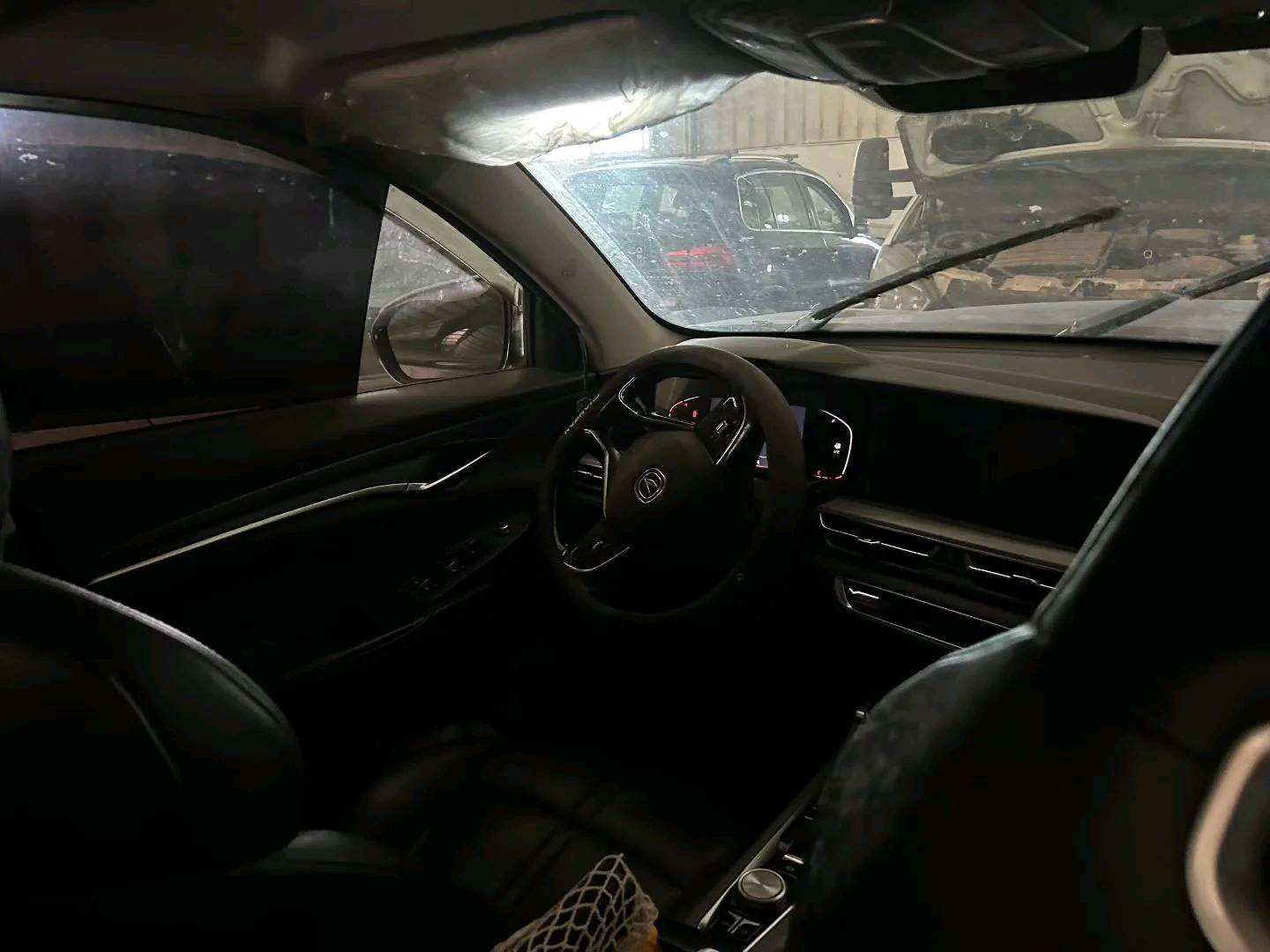 23年长安汽车CS756