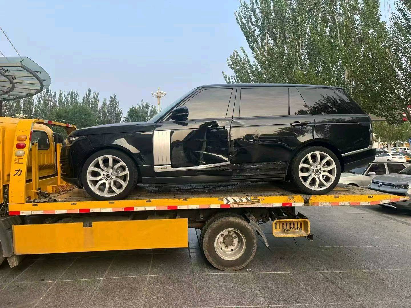 北京22年路虎揽胜3
