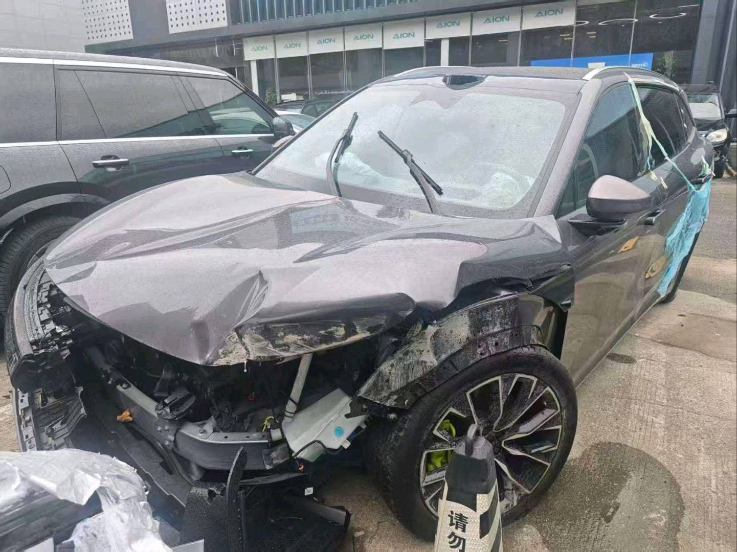 武汉市25年极氪极氪事故车