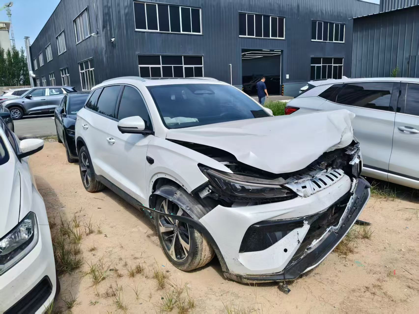 山东25年比亚迪宋事故车