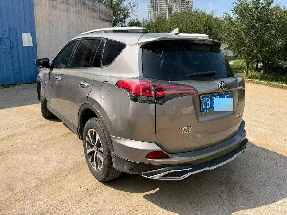 大连市18年丰田RAV4荣放3