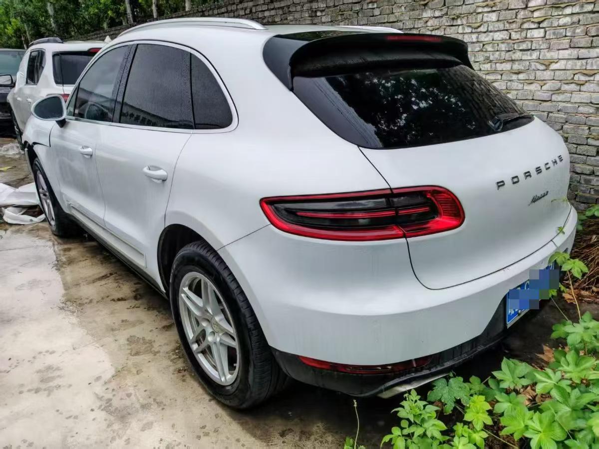 合肥市17年保时捷Macan5