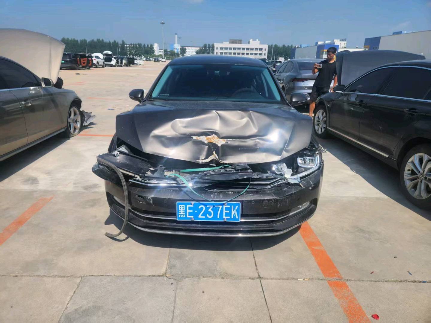 沈阳市17年大众迈腾事故车