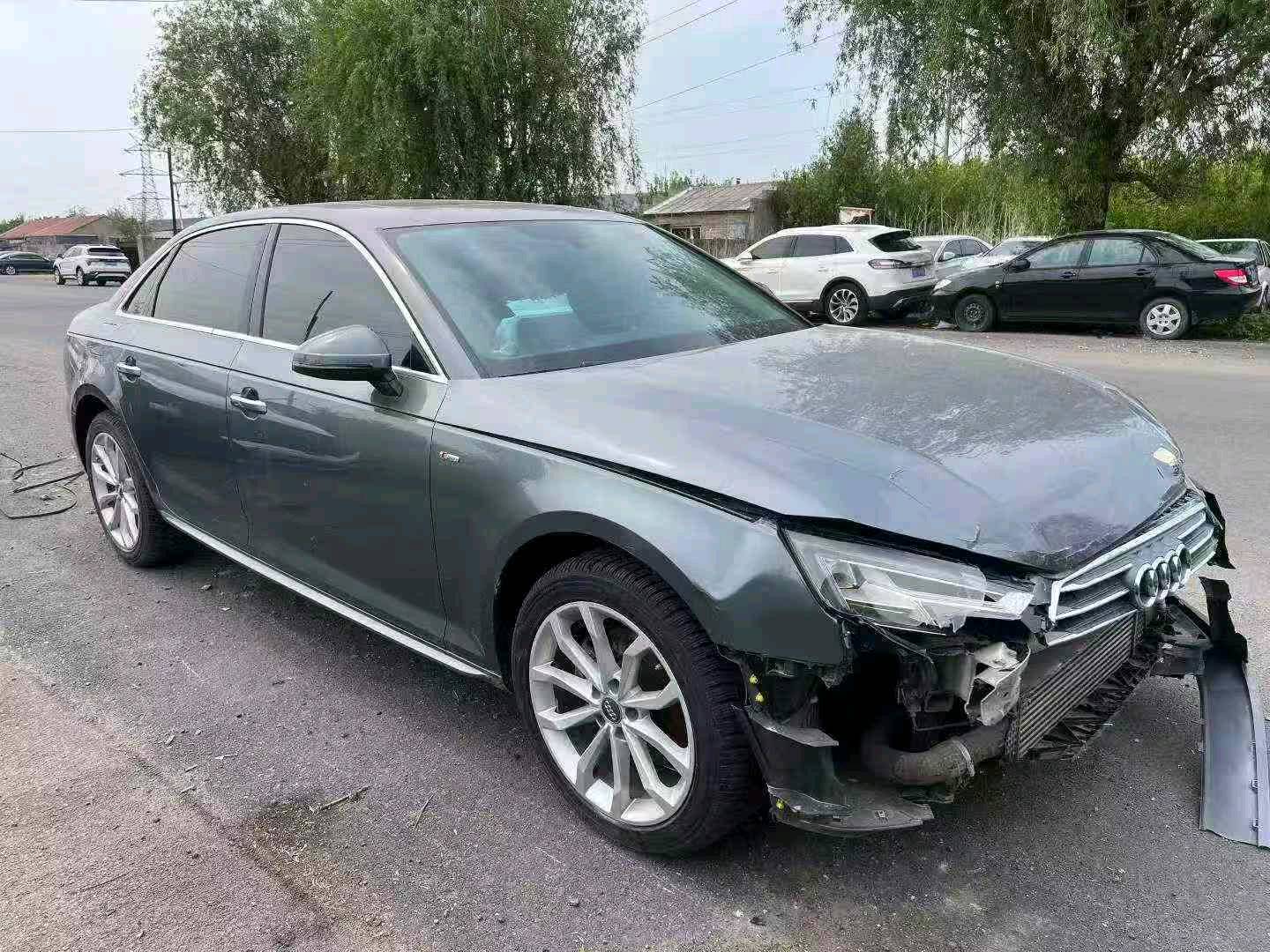 长春市18年奥迪A4L事故车