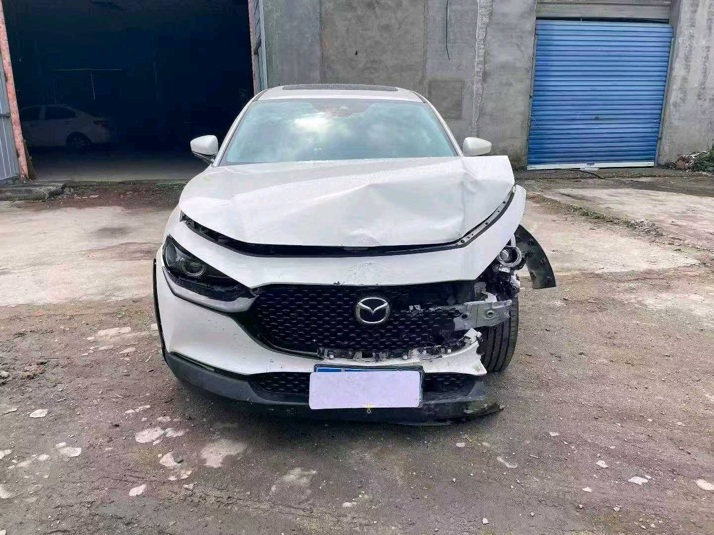 河南23年马自达CX30事故车