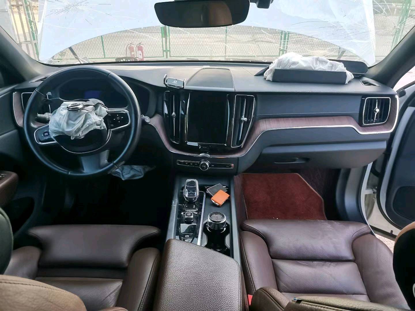 长沙市22年沃尔沃XC608