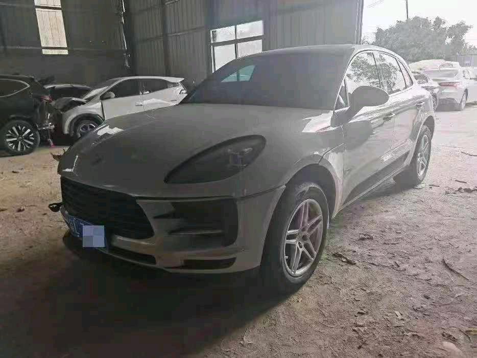 广州市20年保时捷Macan2