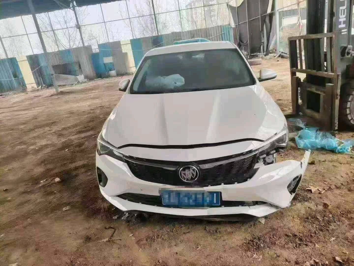 淄博市23年别克威朗事故车