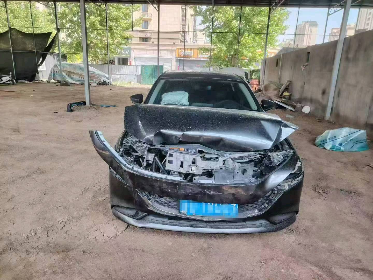淄博市20年马自达昂克赛拉事故车