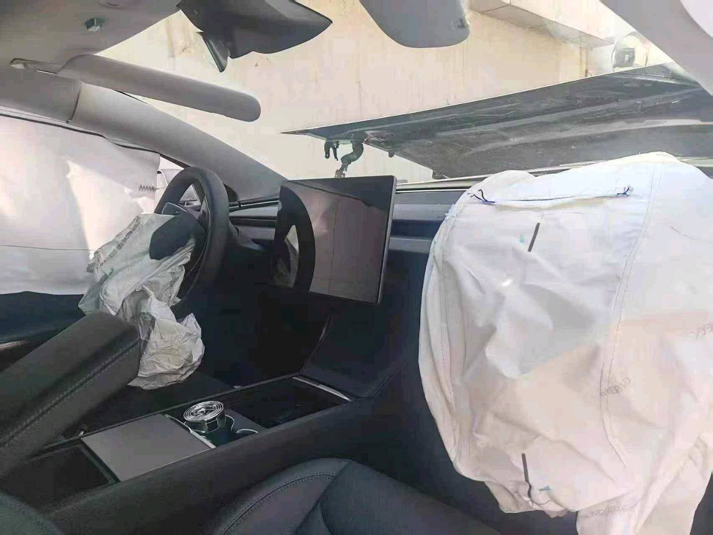 贵阳市26年特斯拉MODEL 36