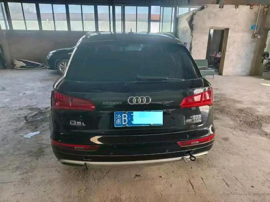 重庆18年奥迪Q56