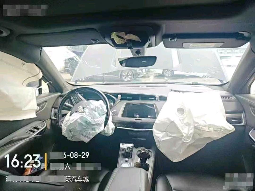 深圳市20年凯迪拉克XT48