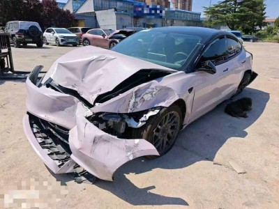 青岛市25年特斯拉MODEL 3