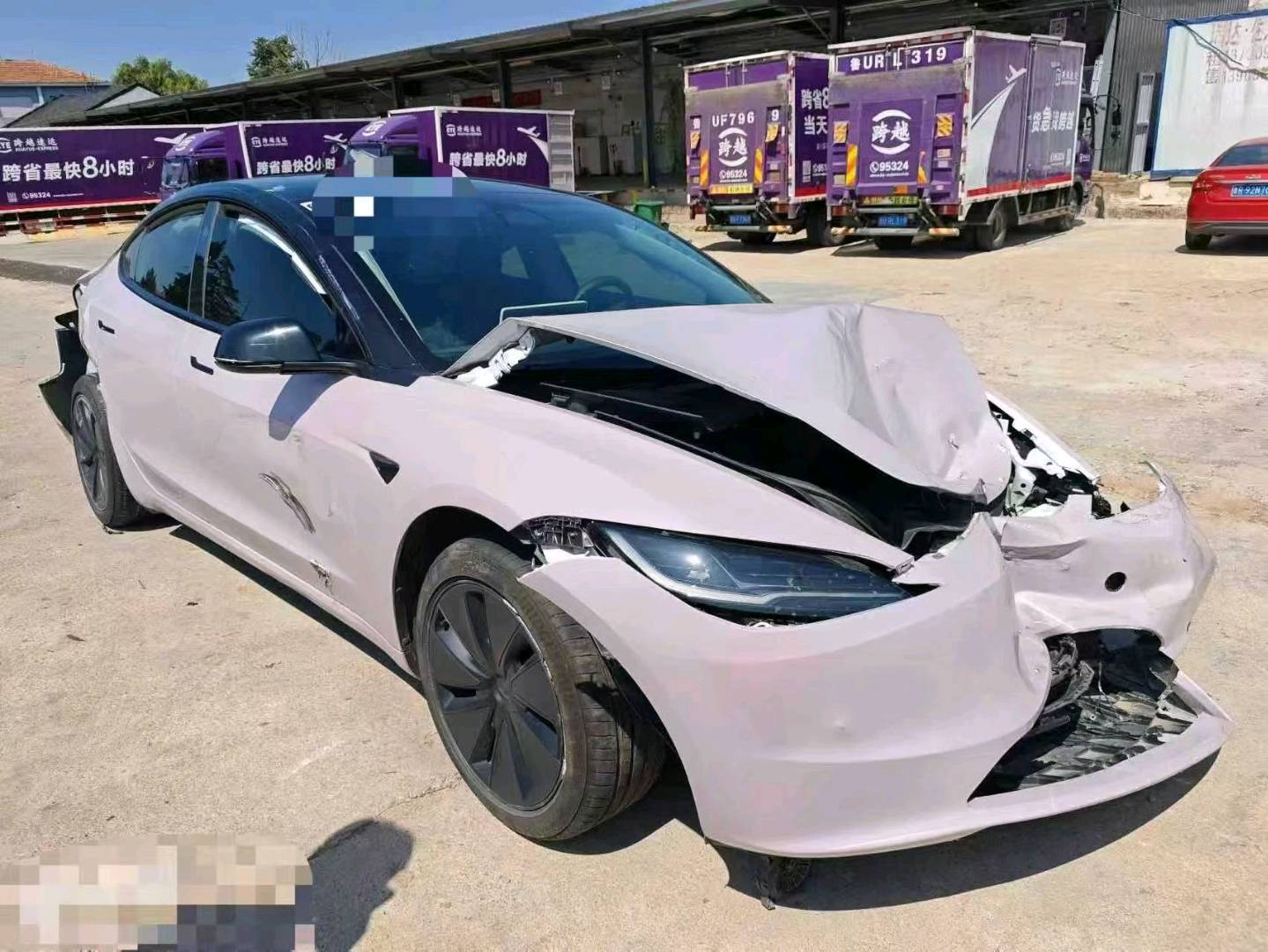 青岛市25年特斯拉MODEL 32