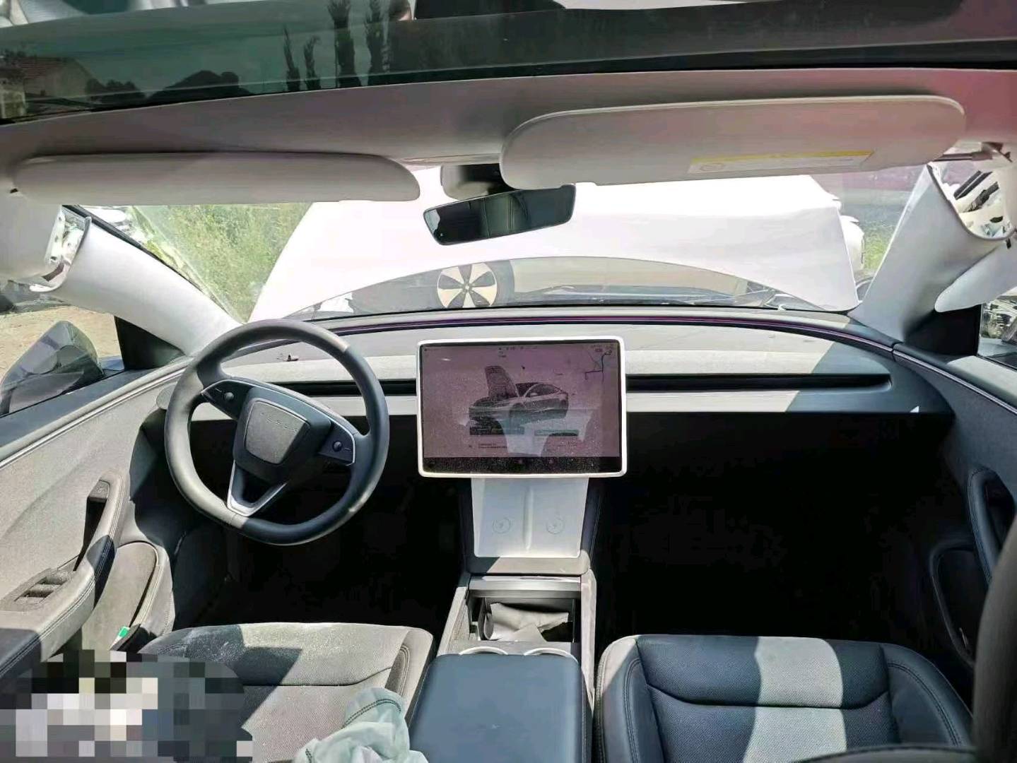 青岛市25年特斯拉MODEL 34