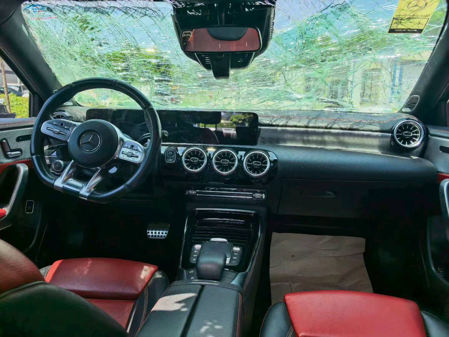 广州市21年奔驰AMG4