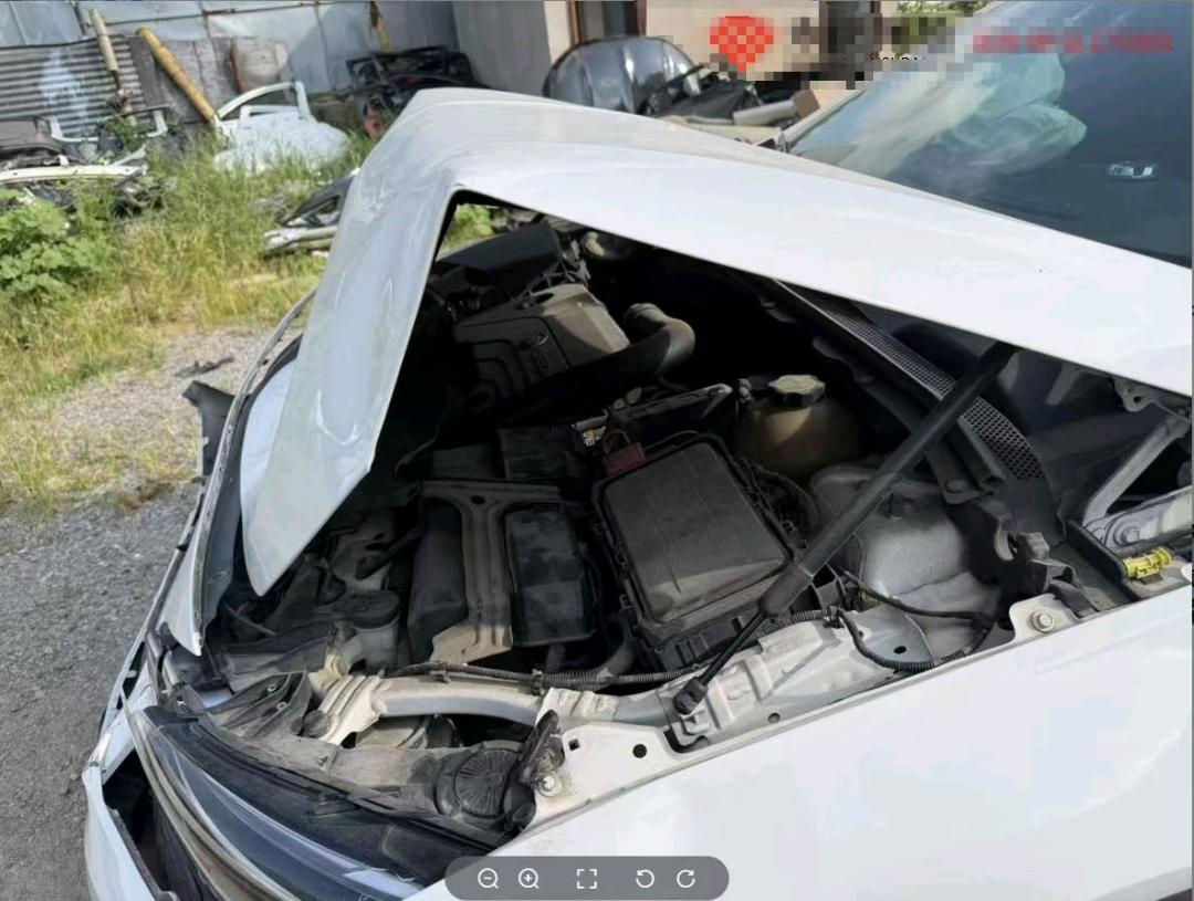 秦皇岛市17年别克君威5