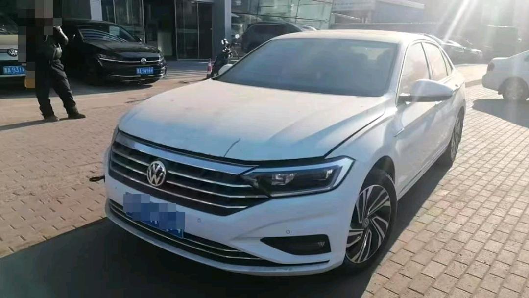 长春市19年大众速腾事故车