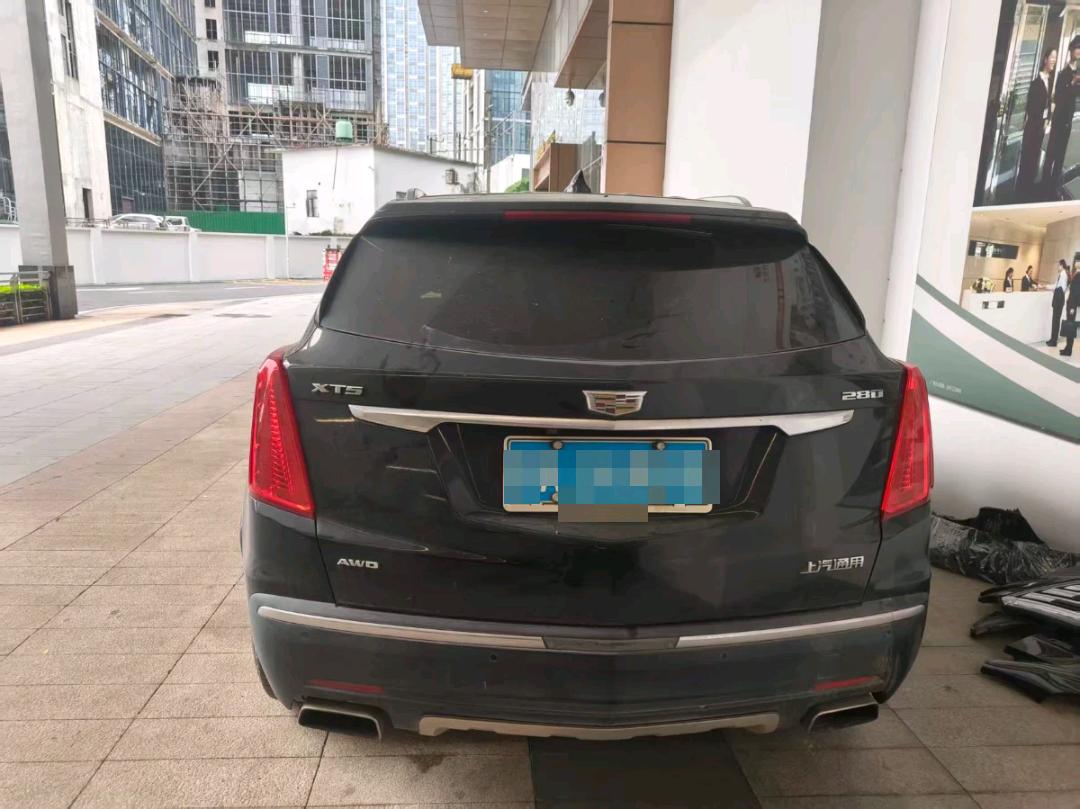 广州市16年凯迪拉克XT56