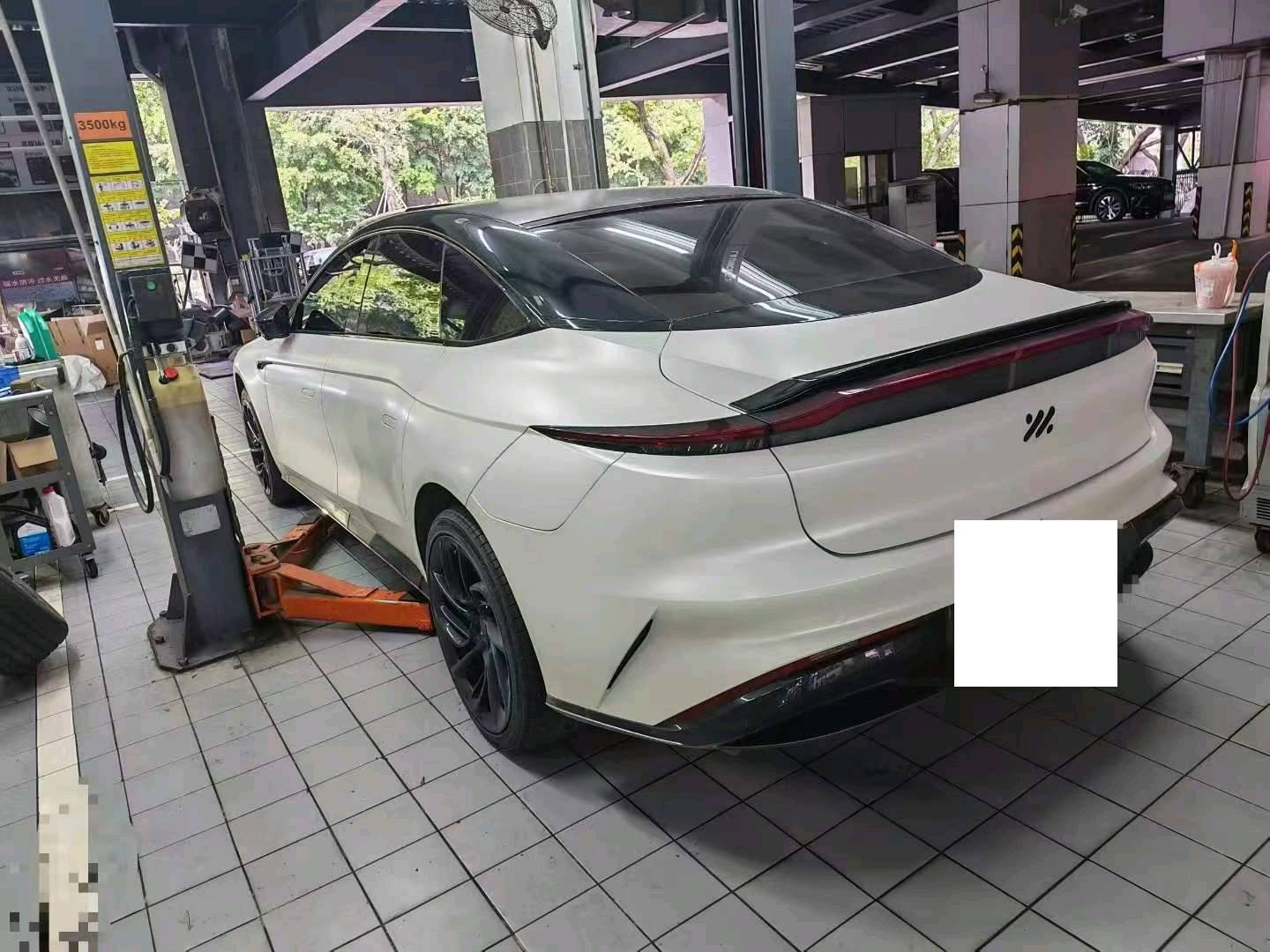 重庆22年上汽集团智己8
