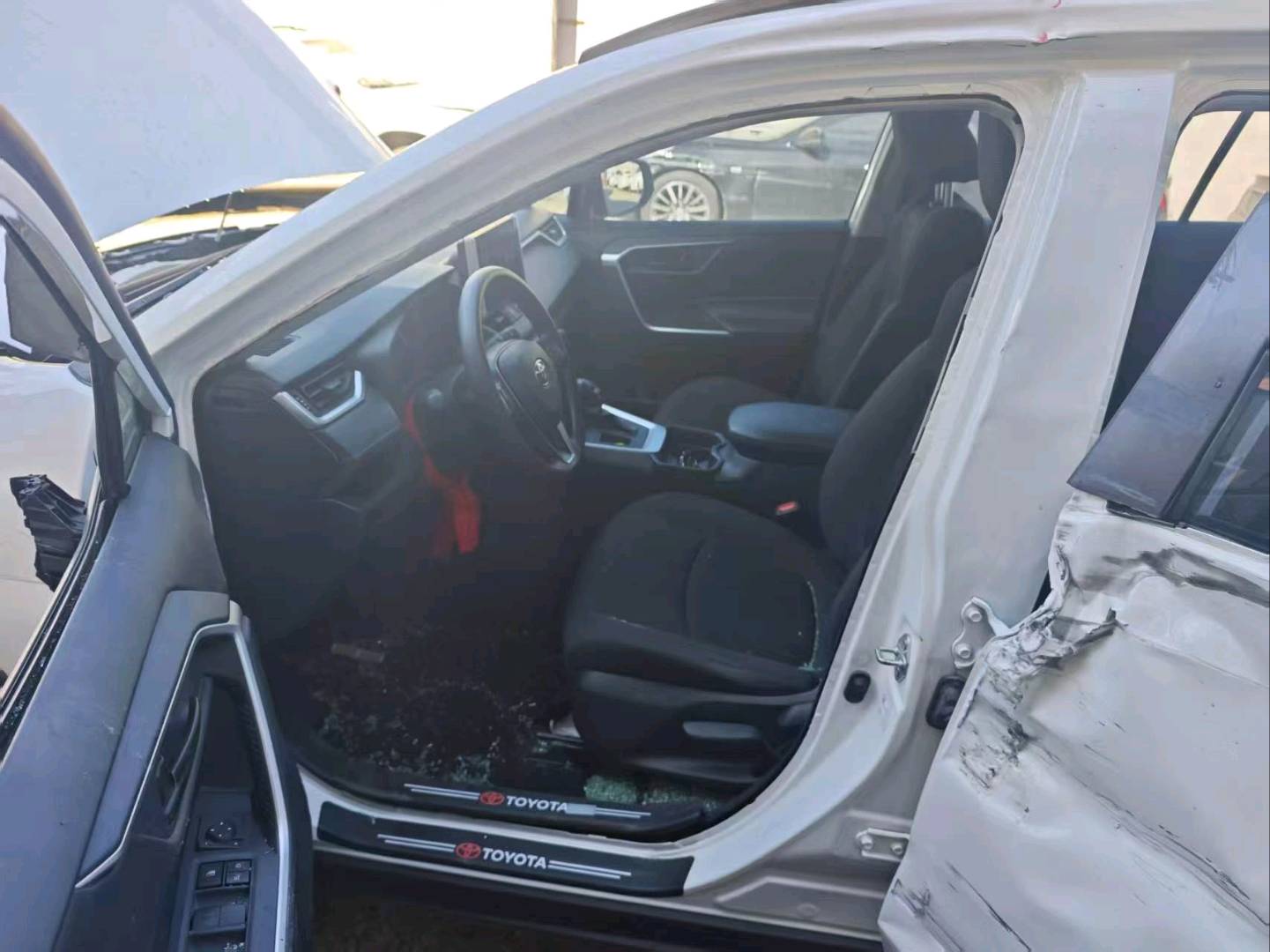 哈尔滨市20年丰田RAV4荣放8