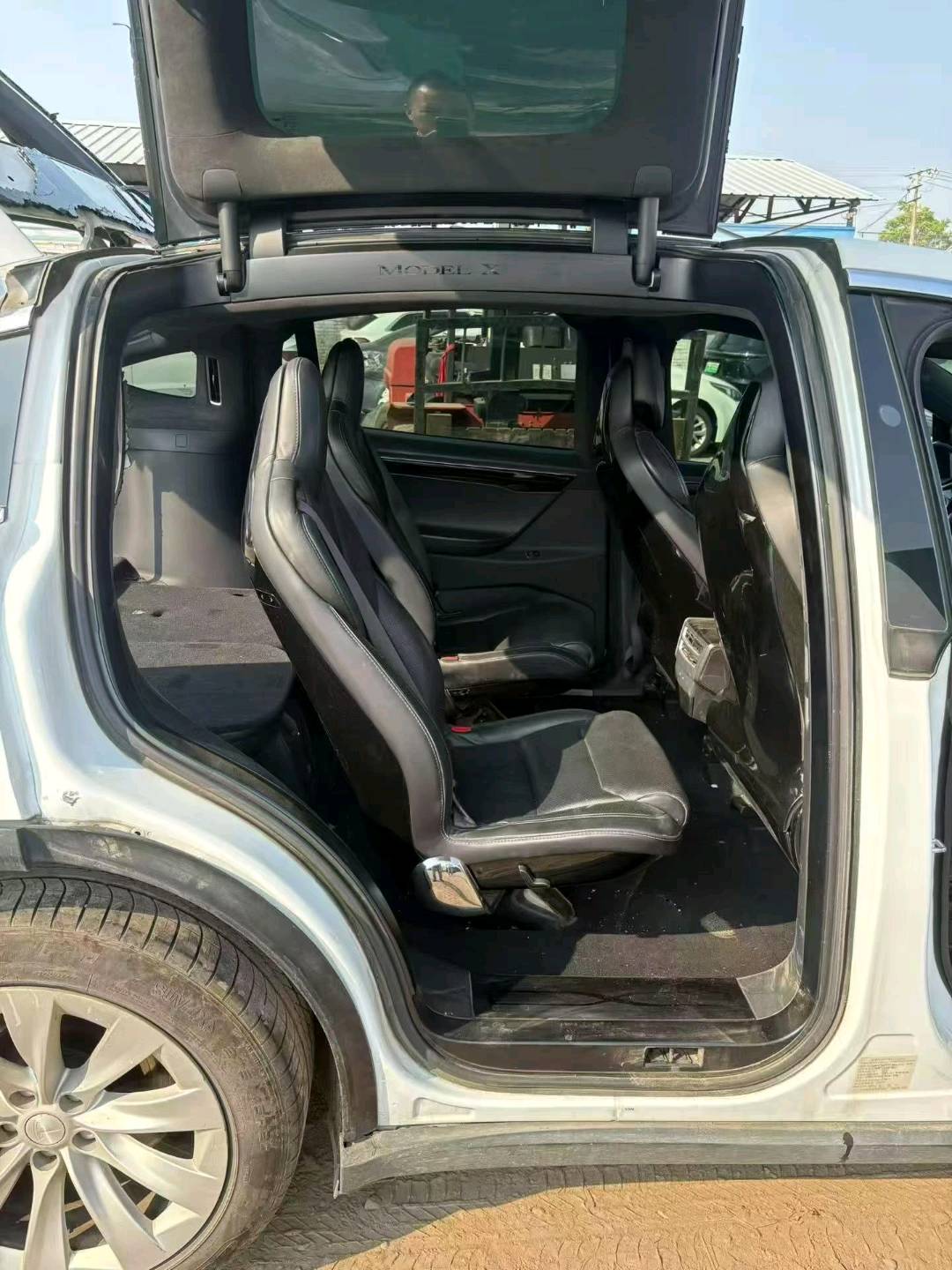 北京17年特斯拉MODEL X8