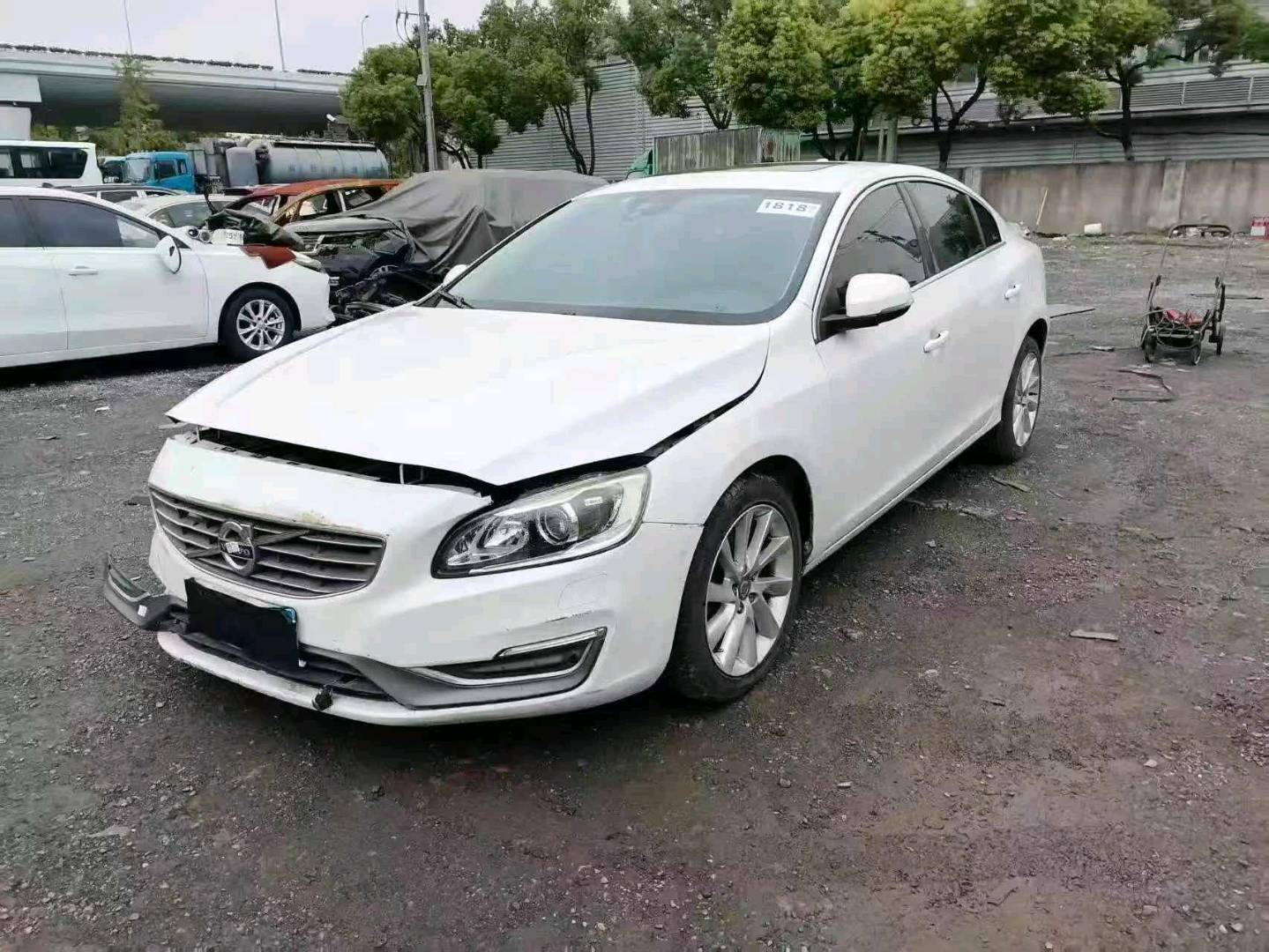 上海16年沃尔沃S60L4