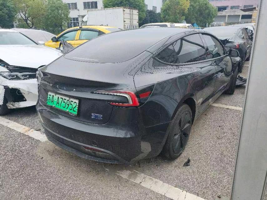 江苏25年特斯拉MODEL 33