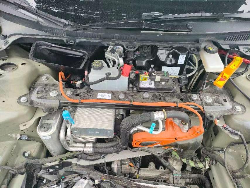 江苏25年特斯拉MODEL 34