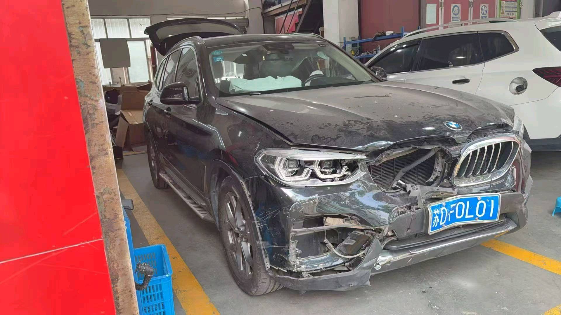 浙江20年宝马X3事故车