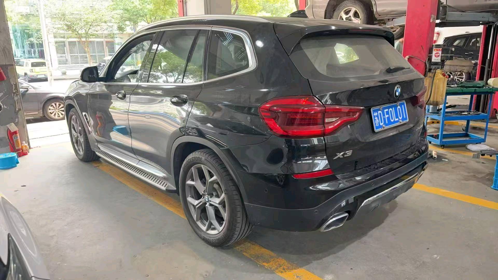 浙江20年宝马X33