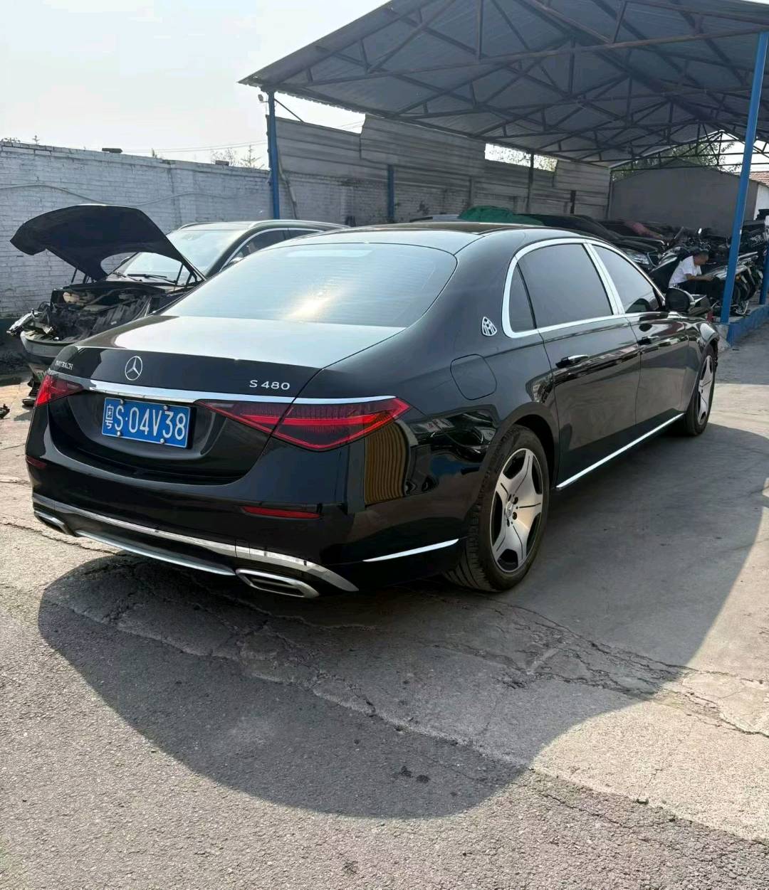 北京22年奔驰迈巴赫S级3