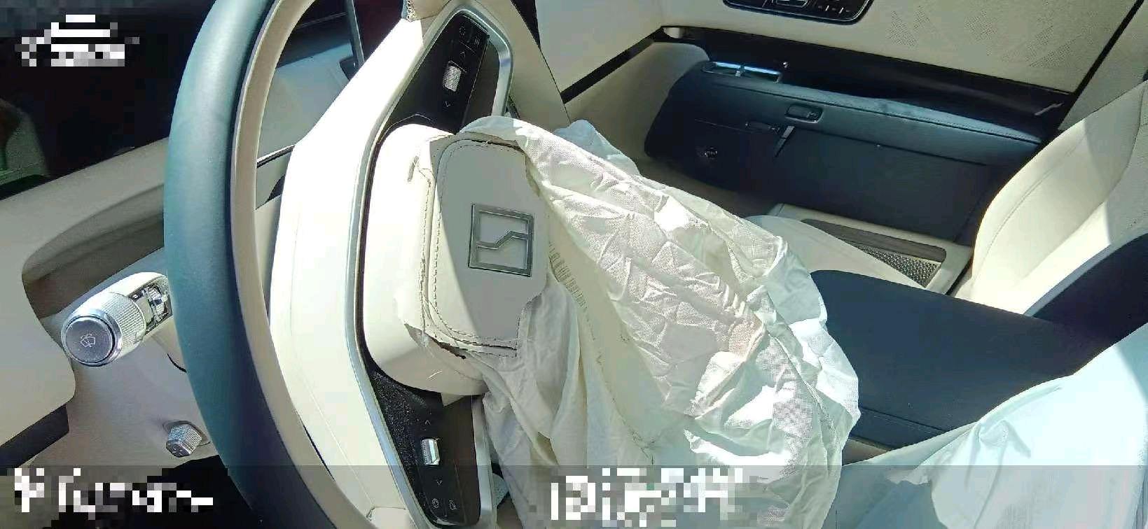北京26年极氪极氪5