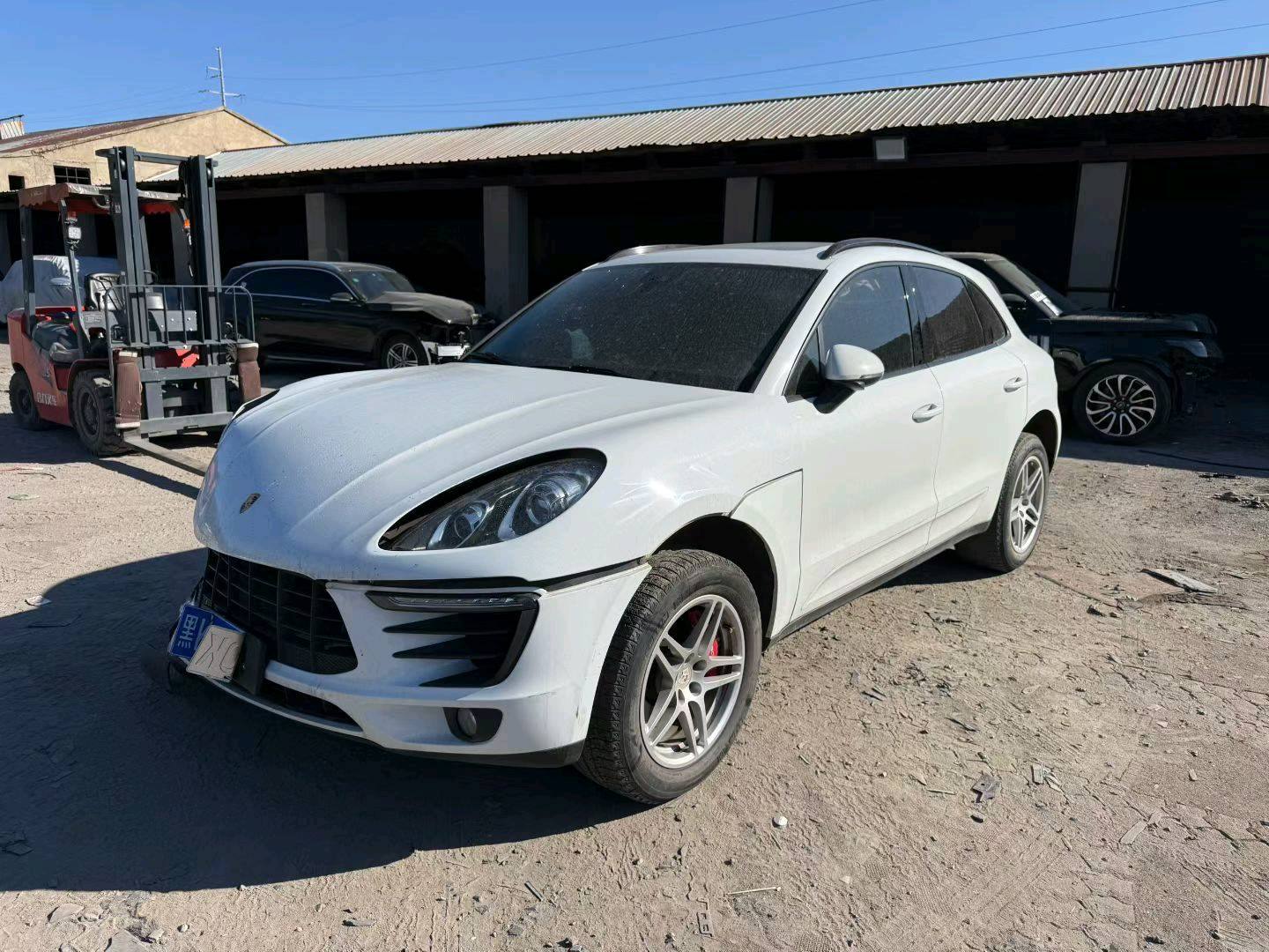 哈尔滨市17年保时捷Macan10