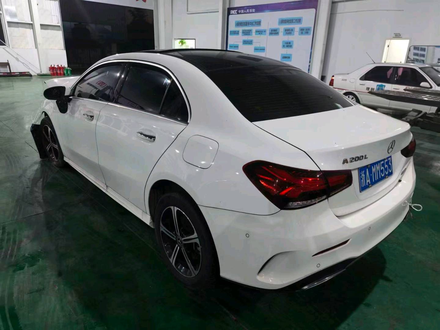 浙江22年奔驰A6