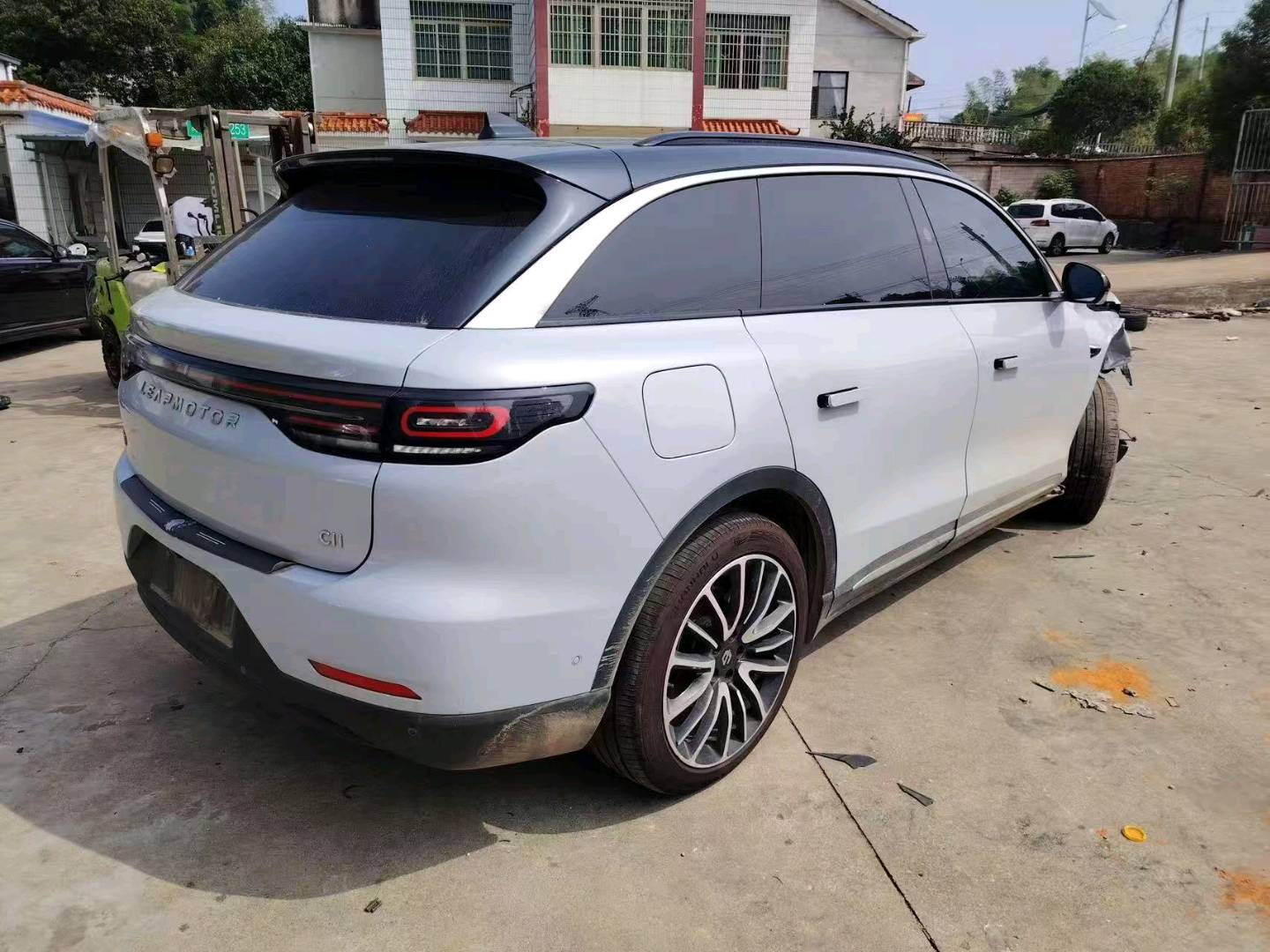 长沙市22年零跑汽车C119