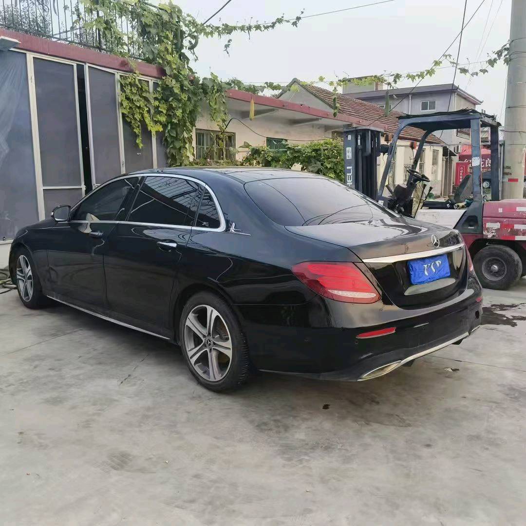 山东18年奔驰E4