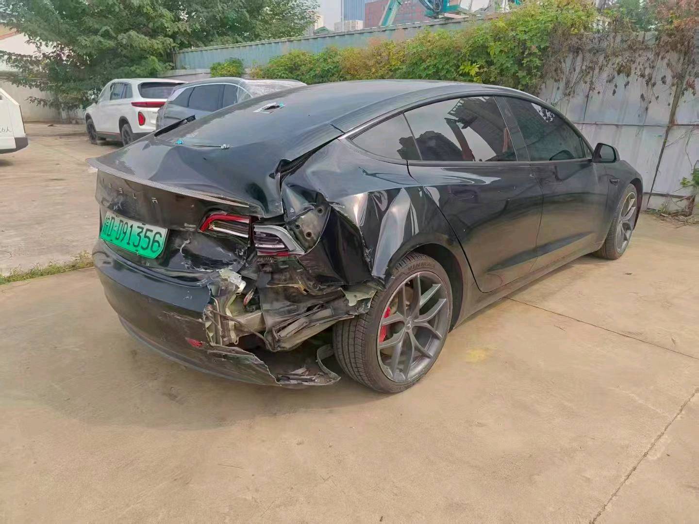 合肥市22年特斯拉MODEL 35