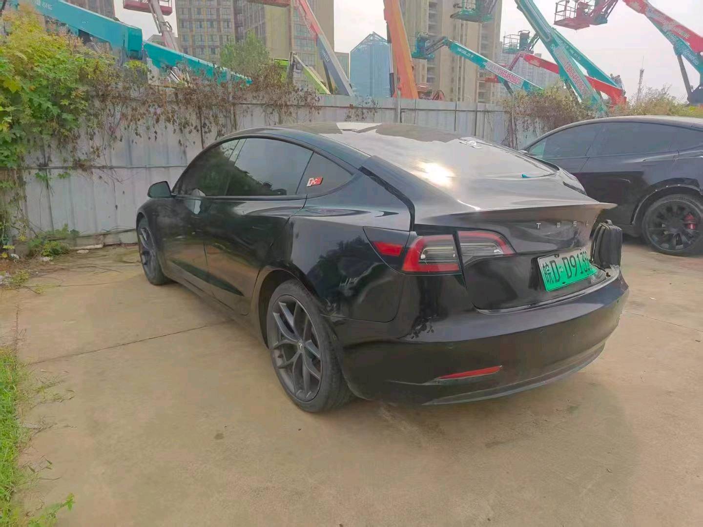 合肥市22年特斯拉MODEL 36