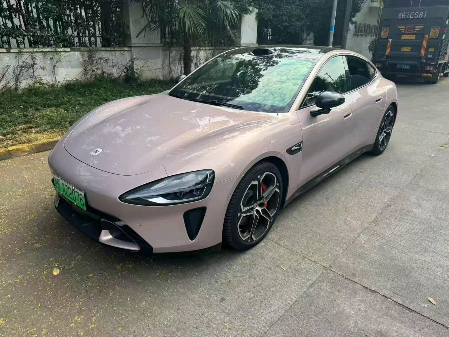 上海26年小米SU73