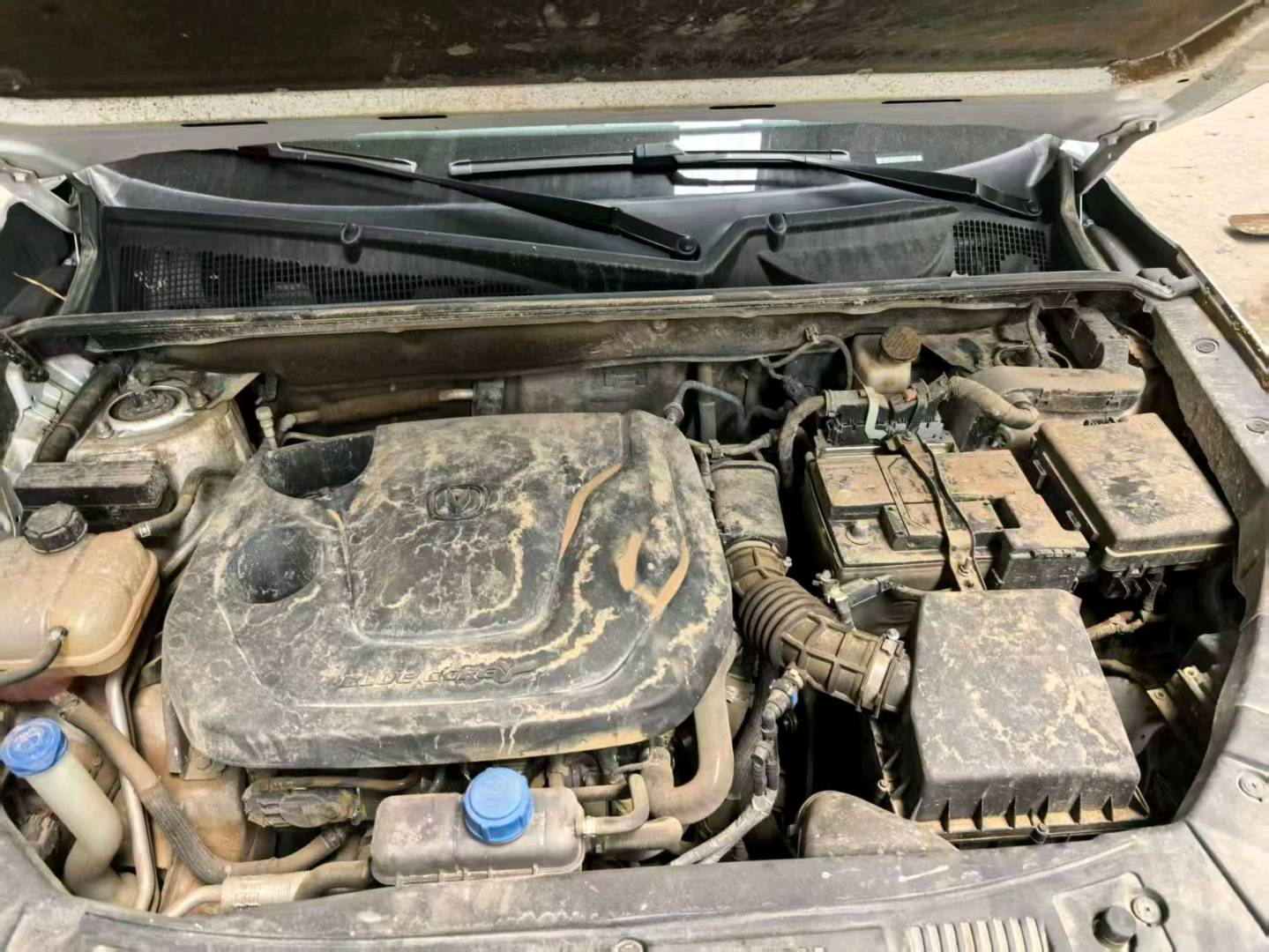 辽宁22年长安汽车CS758