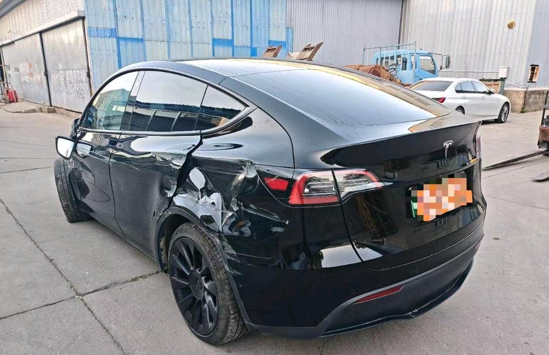 北京24年特斯拉MODEL Y9