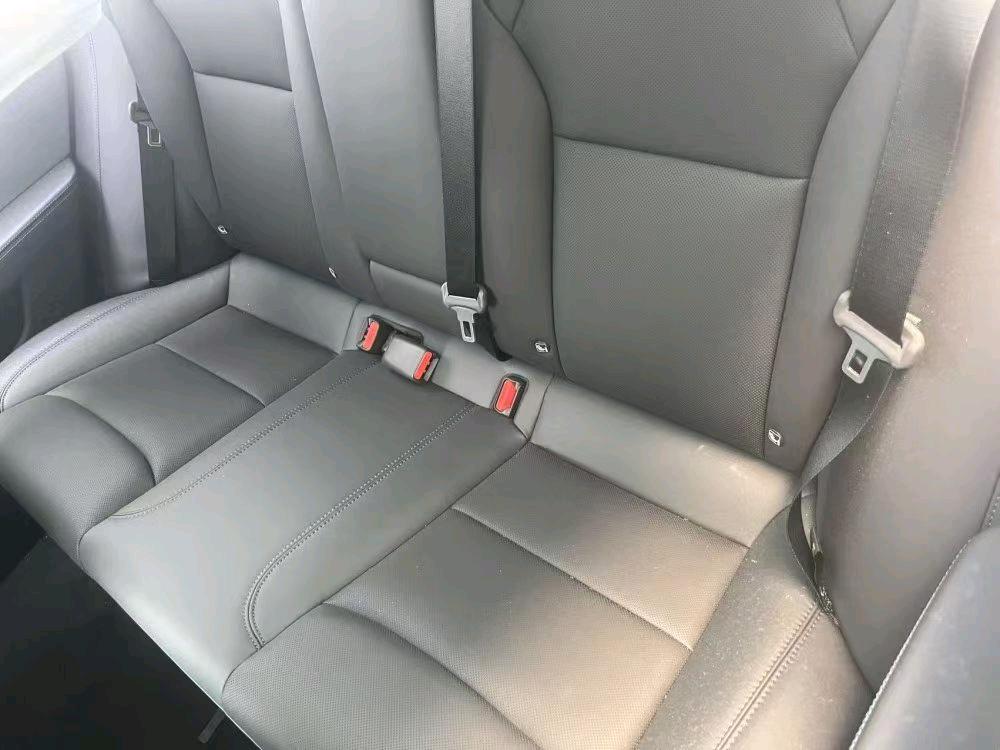 运城市26年特斯拉MODEL 37